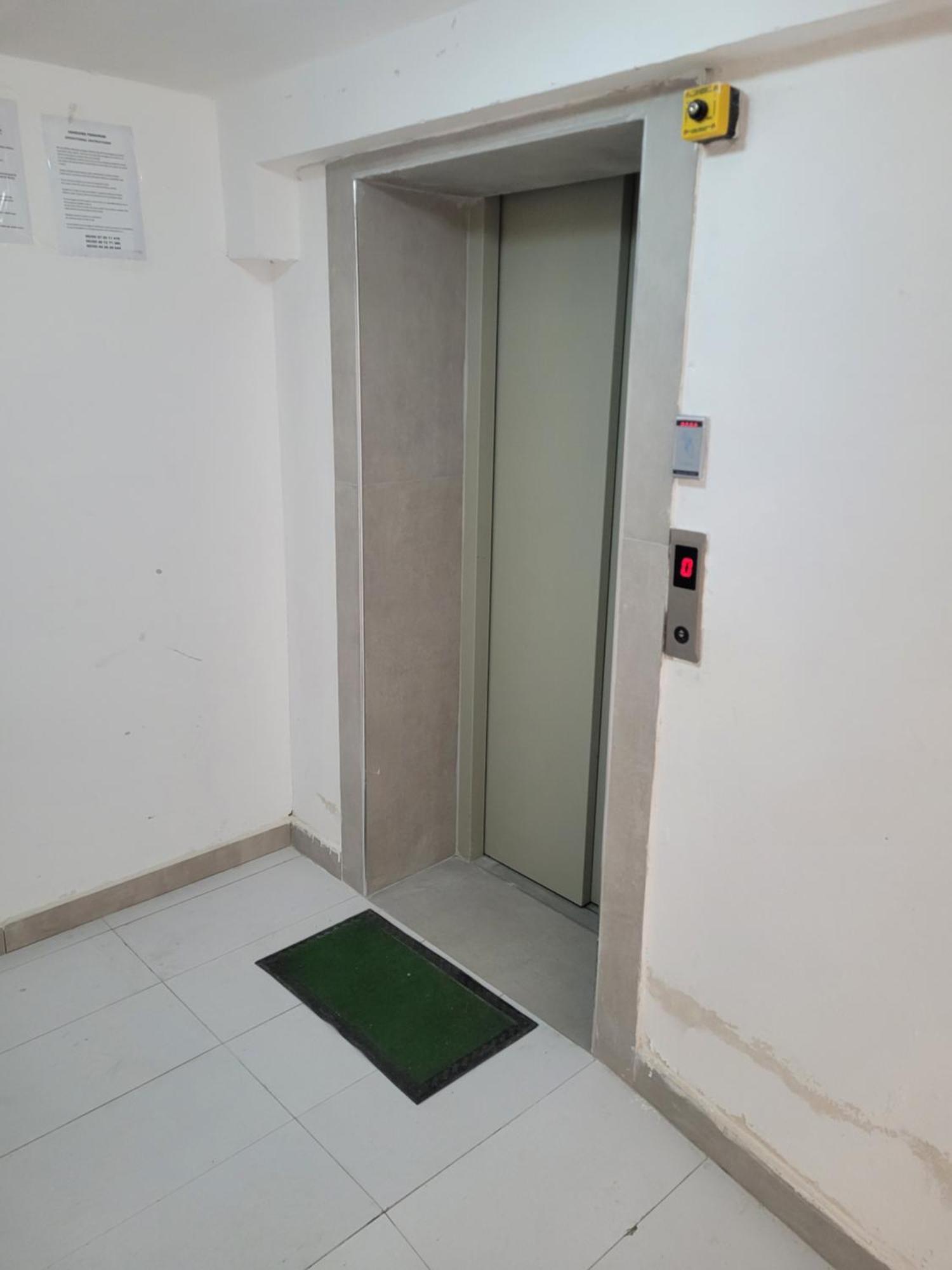 Orange Apartment 格勒姆 外观 照片