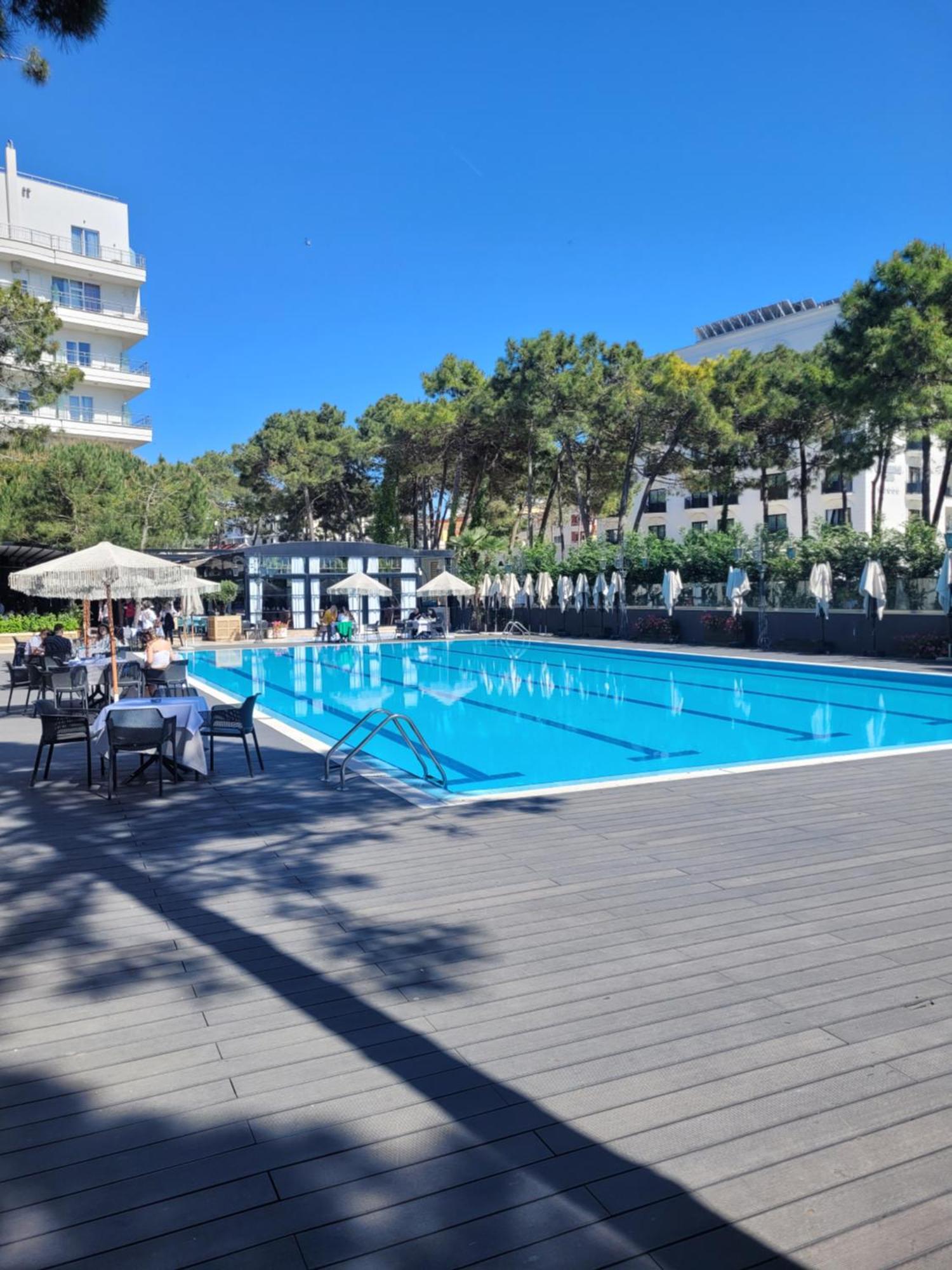 Orange Apartment 格勒姆 外观 照片